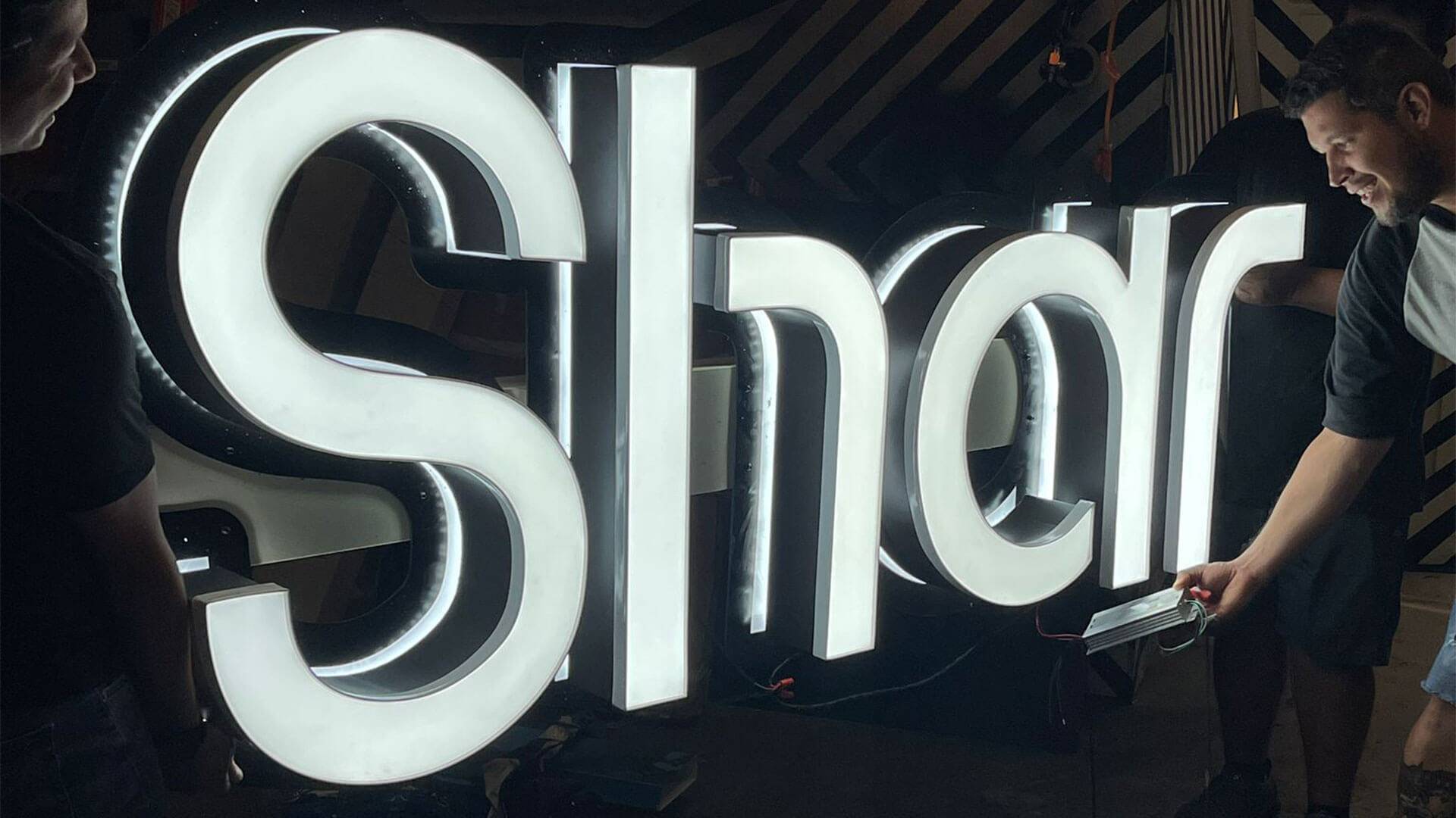 unike sign our story