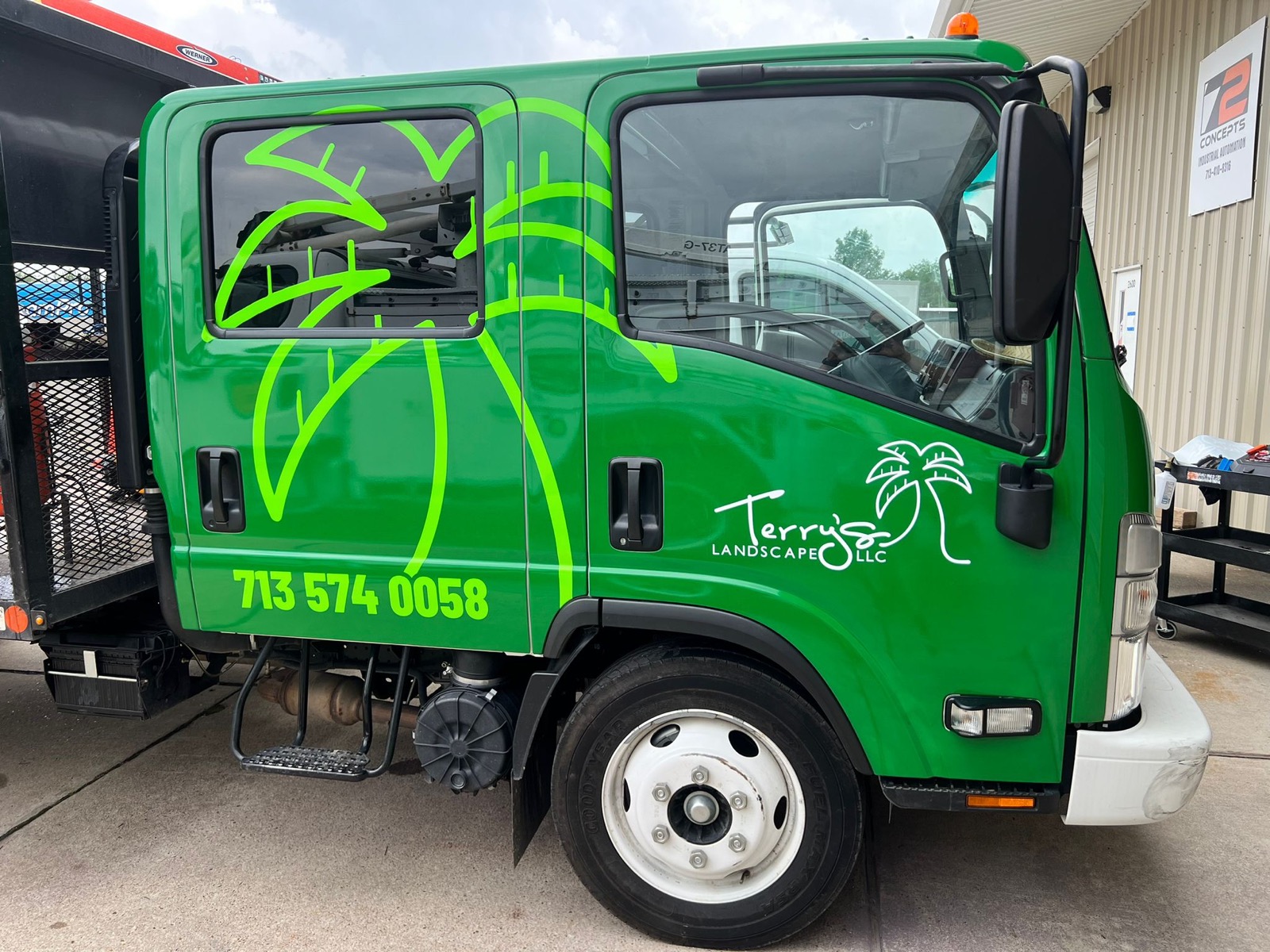 commercial vehicle wrap katy tx - Terry's Landscape