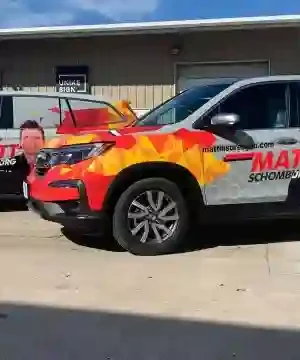 unike-signs-vehicle-graphics unike-signs-vehicle-graphics